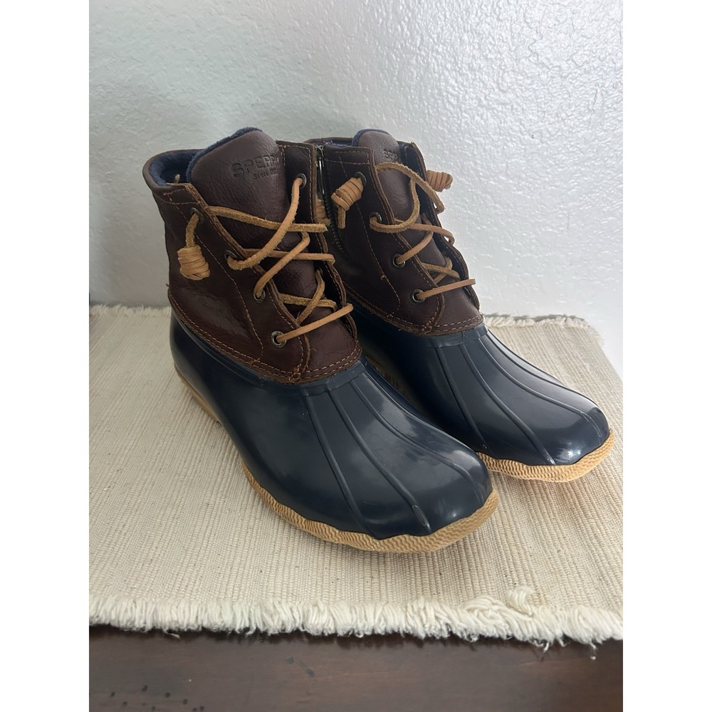 Sperry Womens Saltwater Duck Boots Tan/Navy 8.5 M US
